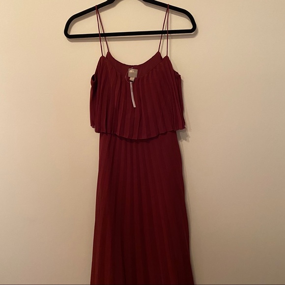 ASOS DESIGN pleated crop top midi dress scoop neck - Picture 7 of 8